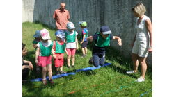 LE SAUT DES GRENOUILLES